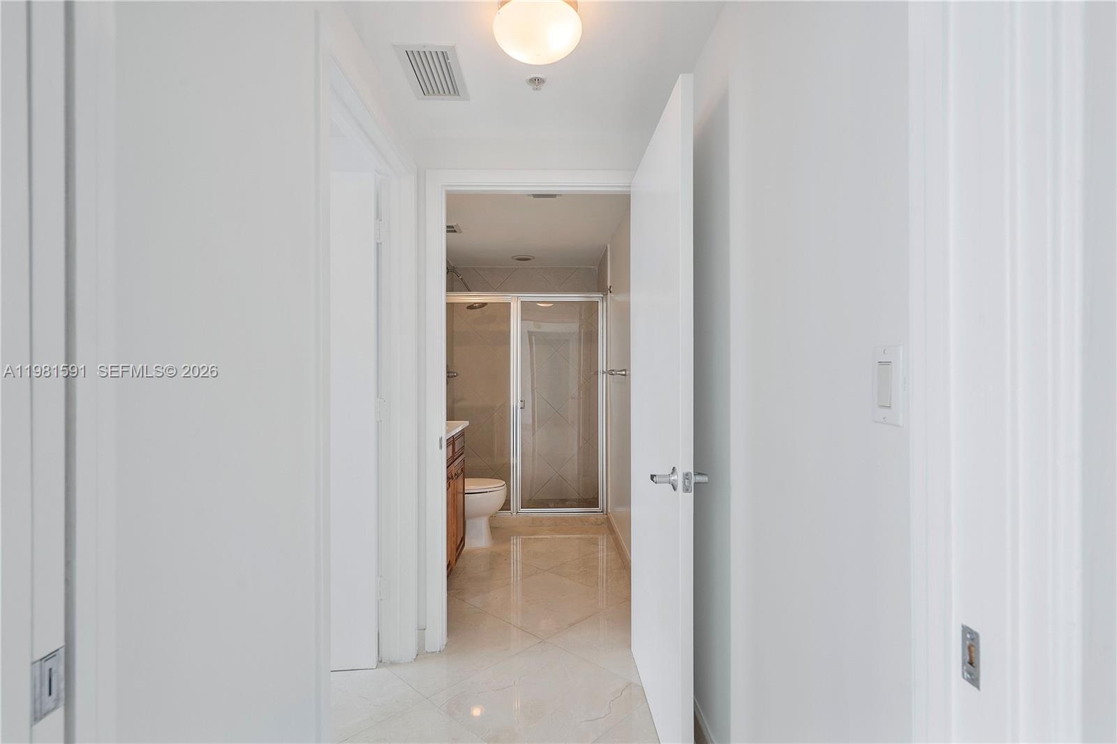 325 S Biscayne Blvd #3721 Miami, FL 33131