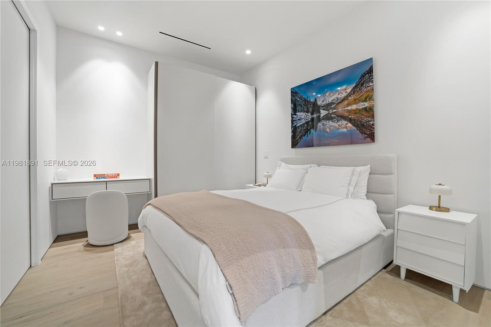 1522 Island Blvd Aventura, FL 33160