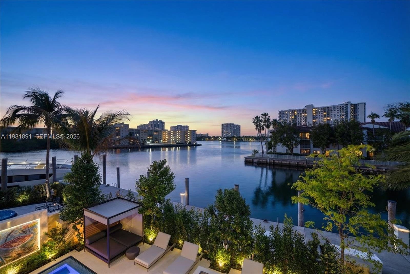 1522 Island Blvd Aventura, FL 33160