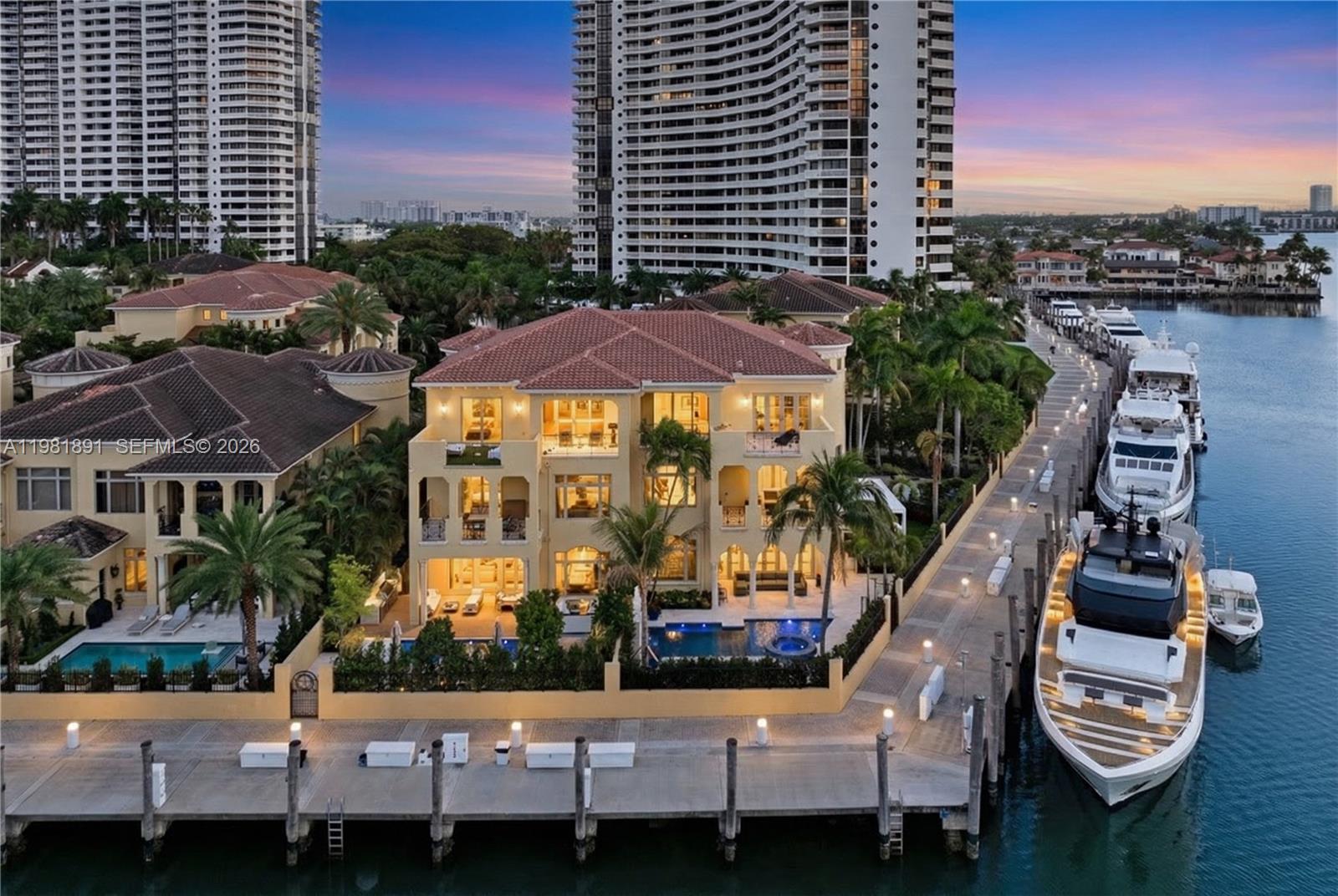 1522 Island Blvd Aventura, FL 33160