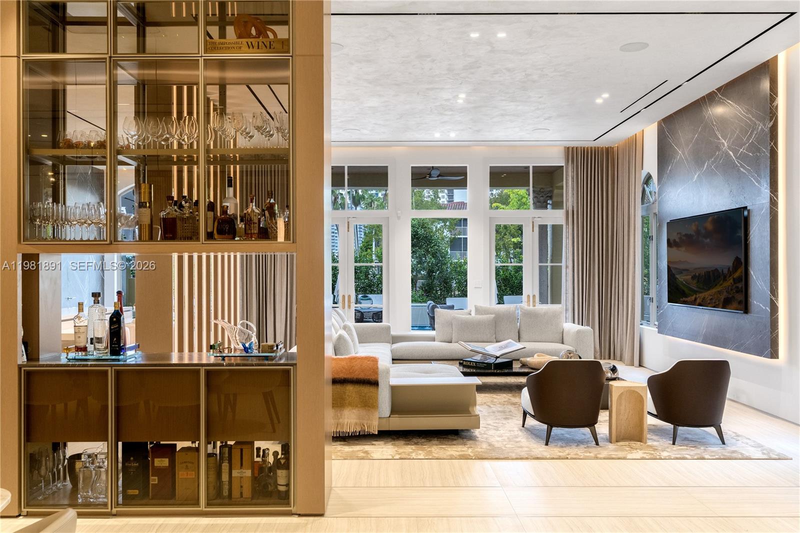 1522 Island Blvd Aventura, FL 33160