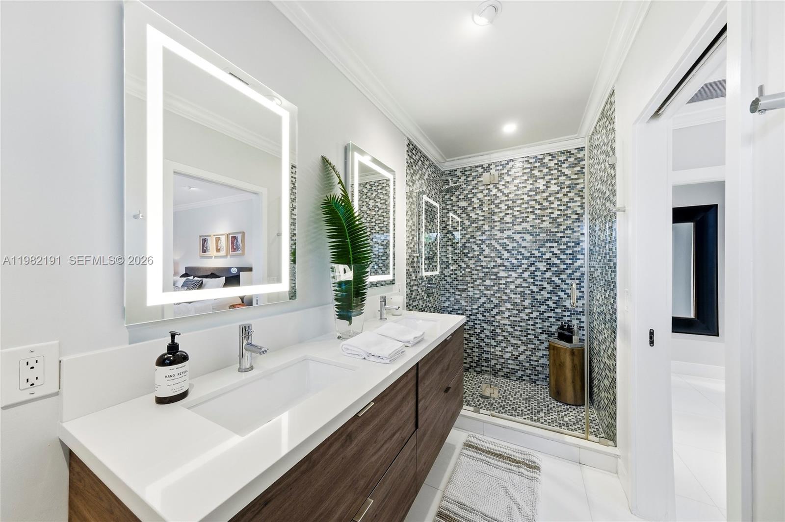 1133 NE 88th St Miami, FL 33138