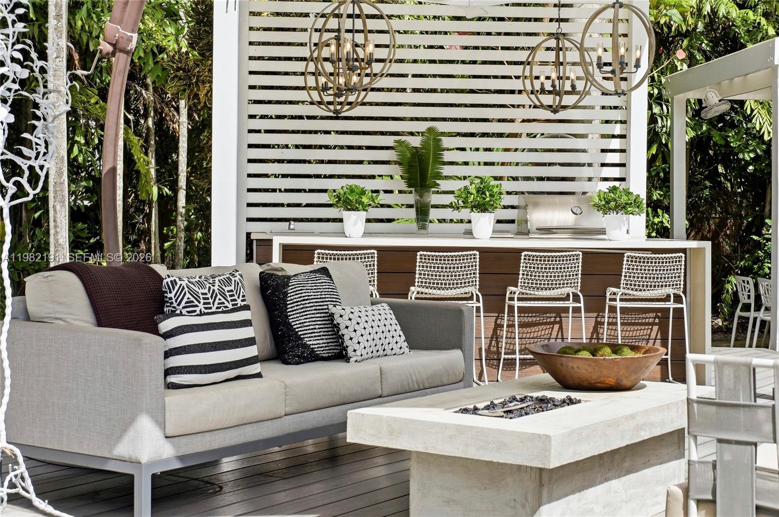 1133 NE 88th St Miami, FL 33138