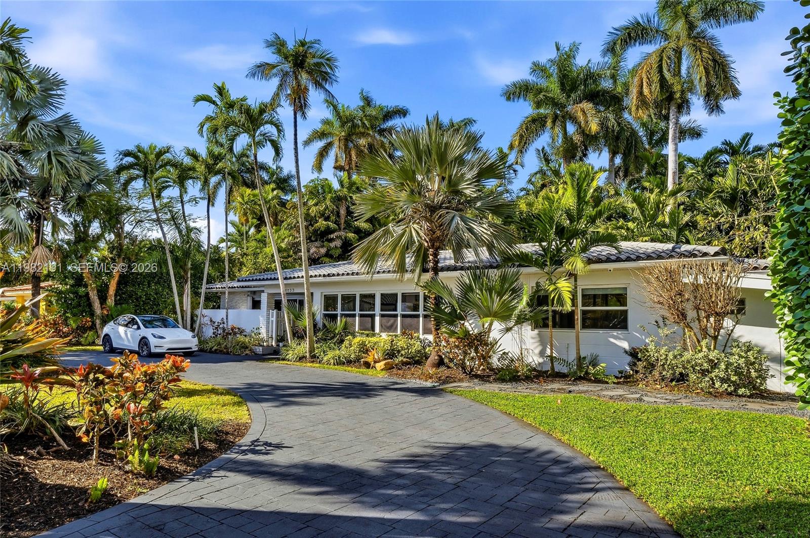 1133 NE 88th St Miami, FL 33138