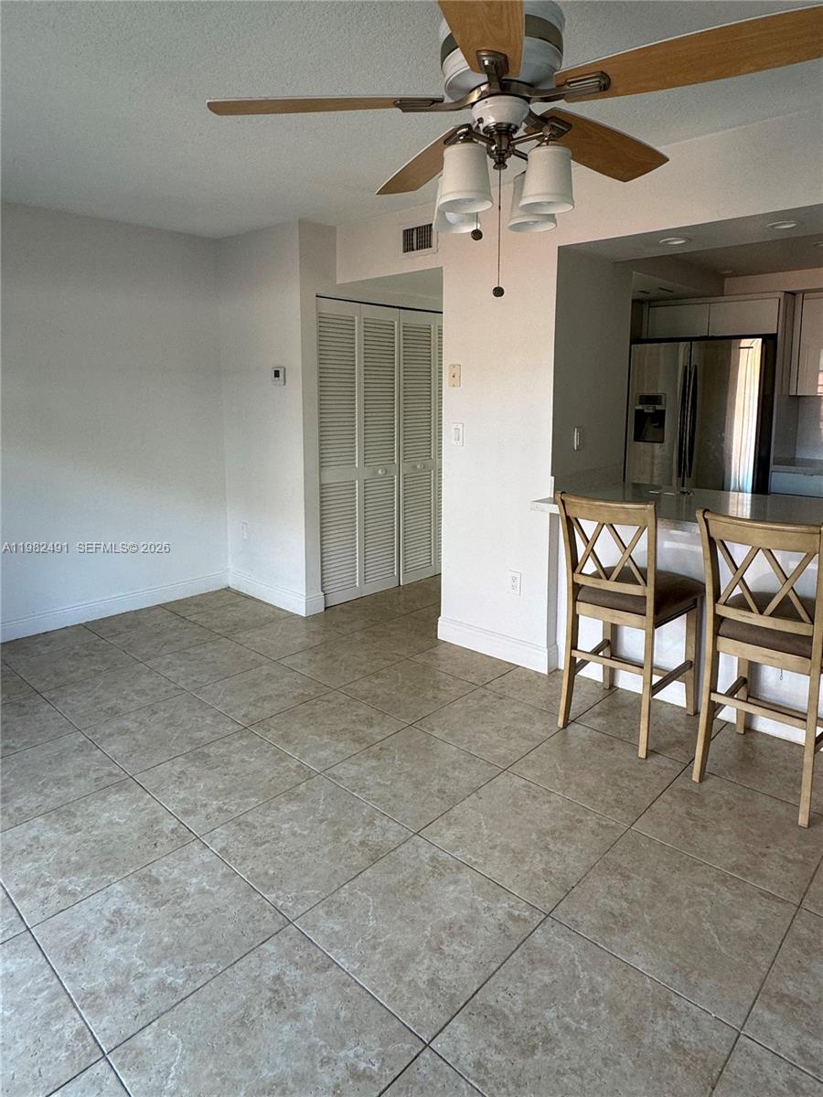 10220 SW 77th Ct Miami, FL 33156