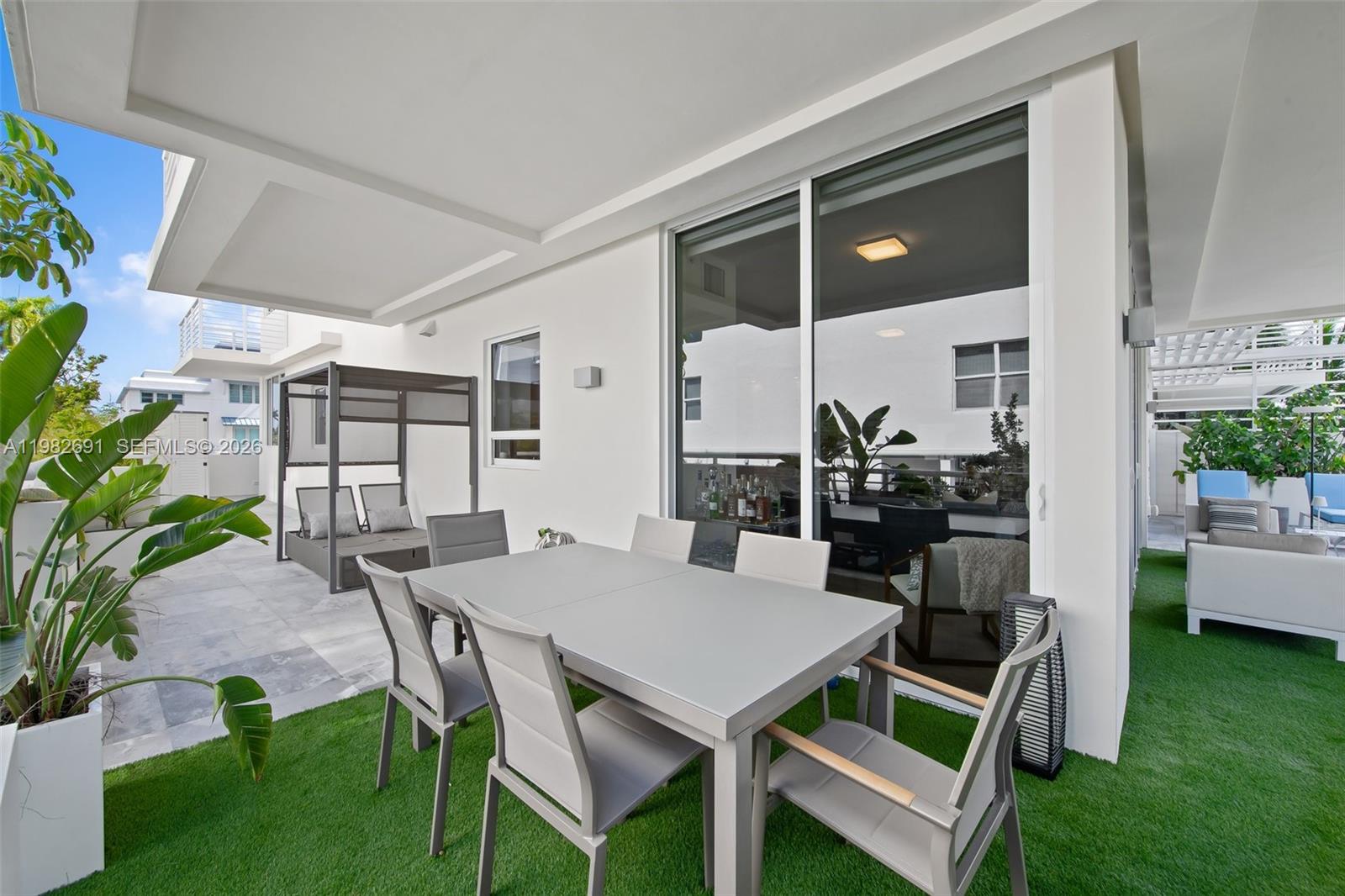 151 Isle Of Venice Dr #2A Fort Lauderdale, FL 33301