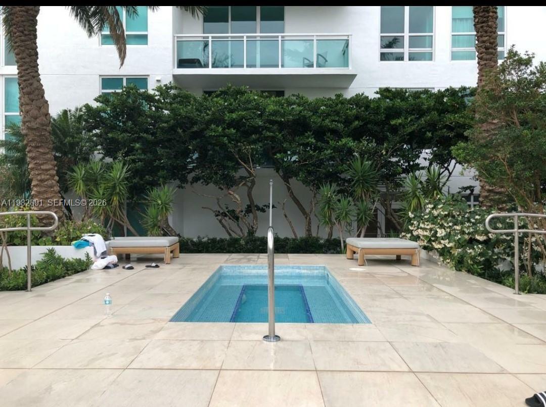 950 N Brickell Bay Dr #3002 Miami, FL 33131