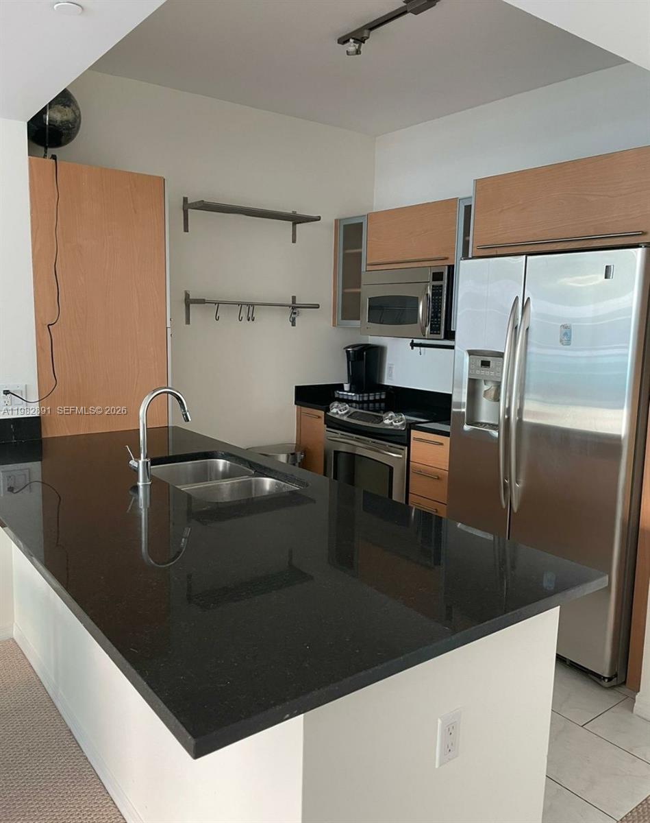 950 N Brickell Bay Dr #3002 Miami, FL 33131