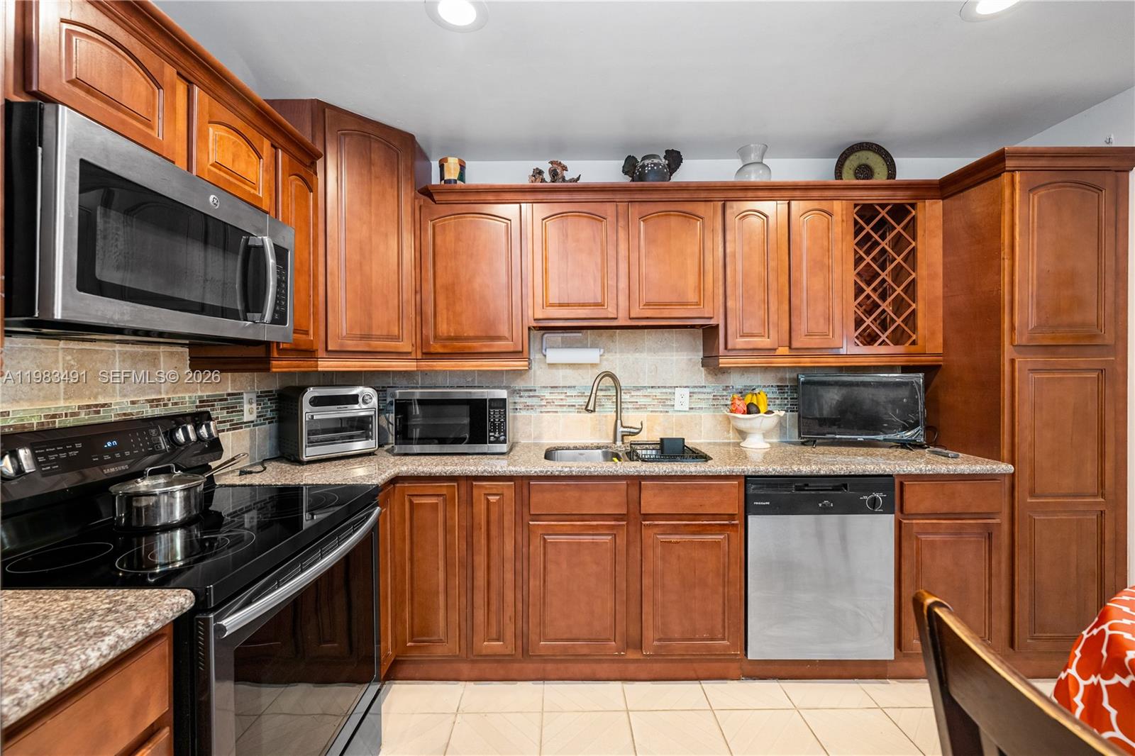 13329 SW 113th Pl Miami, FL 33176