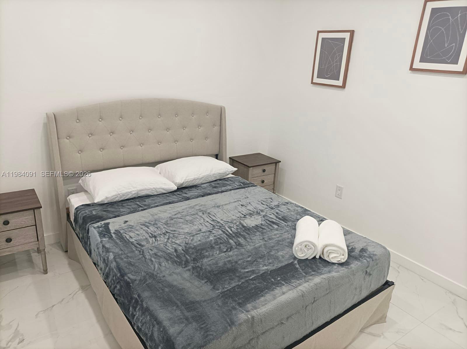 1220 NW 37th Ave Miami, FL 33125