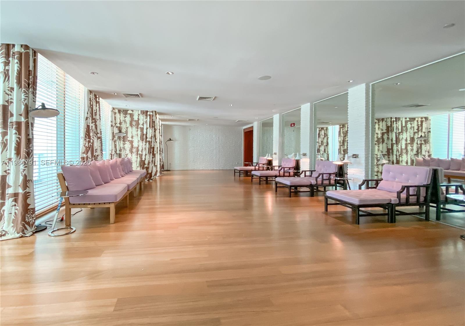 image Grovenor House22