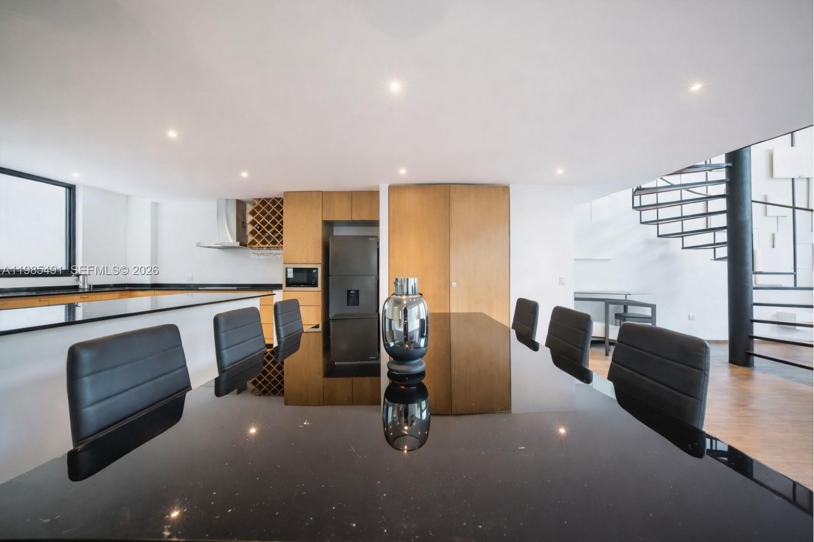 Avenida Ctm #107 Playa Del Carmen, FL 77728