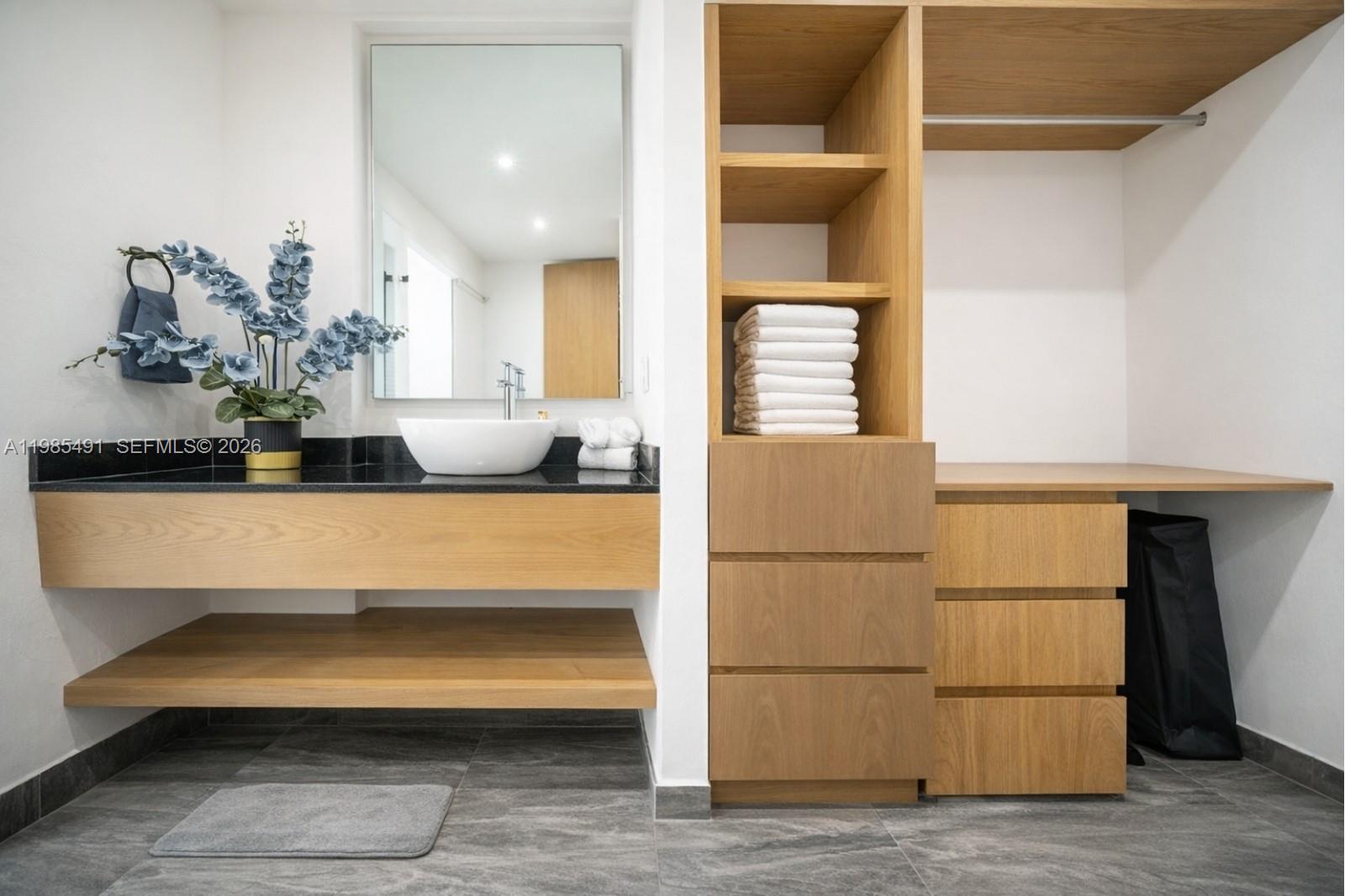 Avenida Ctm #107 Playa Del Carmen, FL 77728