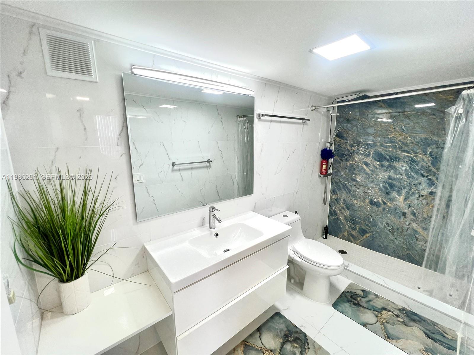 437 Golden Isles Dr #14G Hallandale Beach, FL 33009