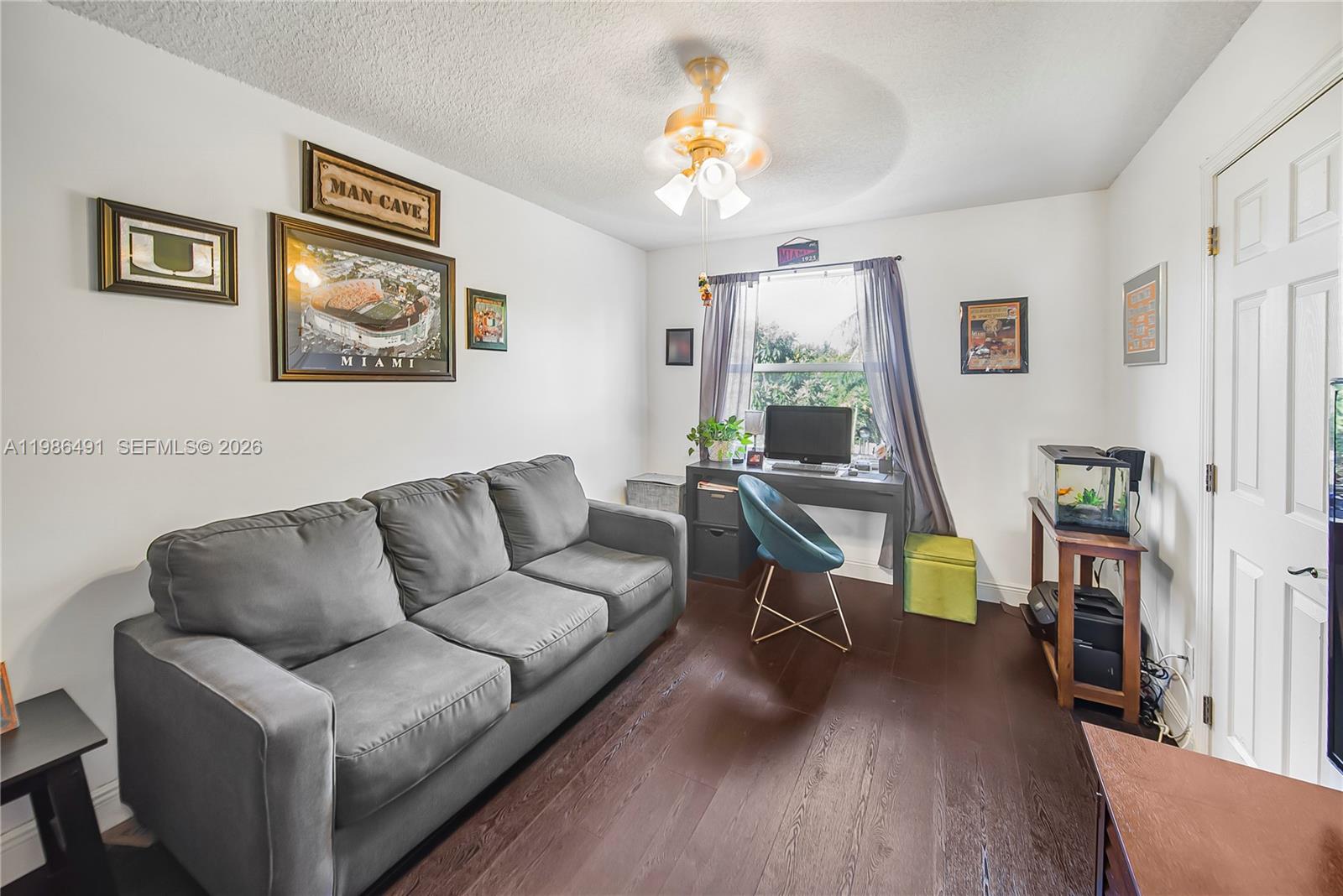 111 NW 151st Ave Pembroke Pines, FL 33028