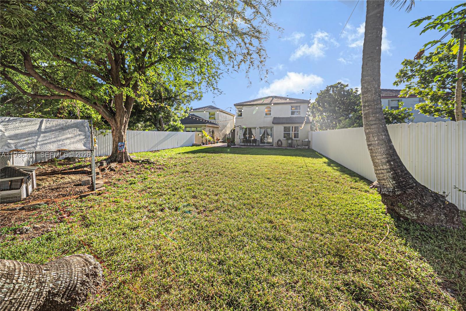 111 NW 151st Ave Pembroke Pines, FL 33028