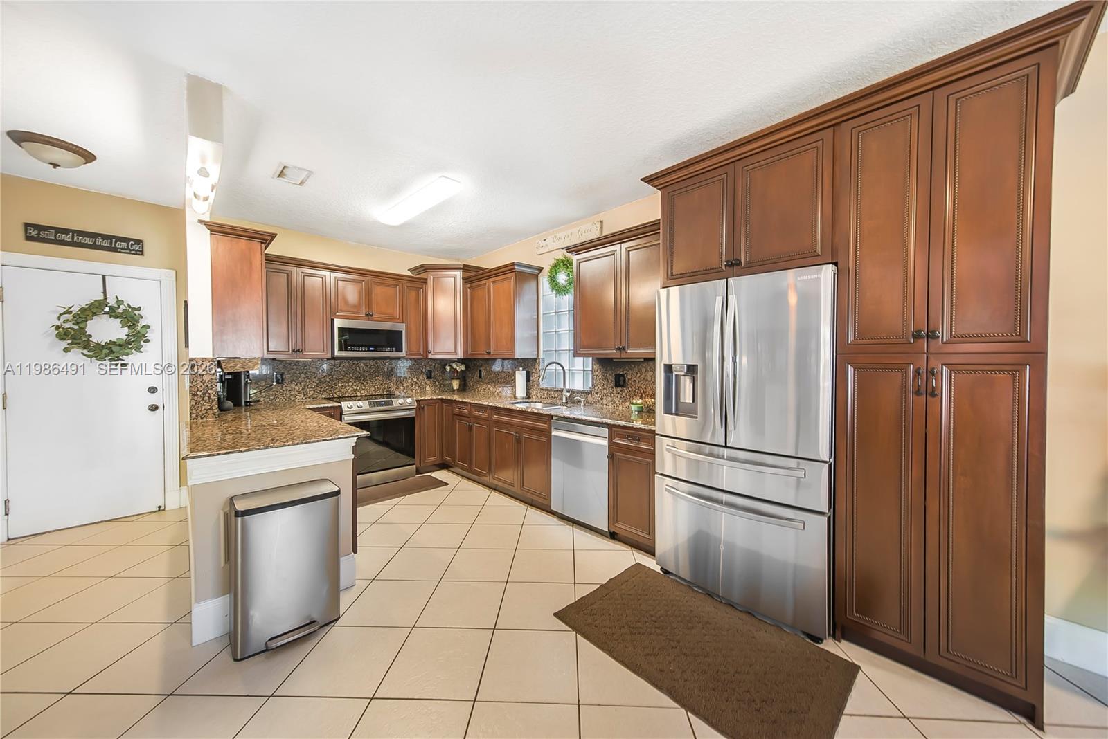 111 NW 151st Ave Pembroke Pines, FL 33028