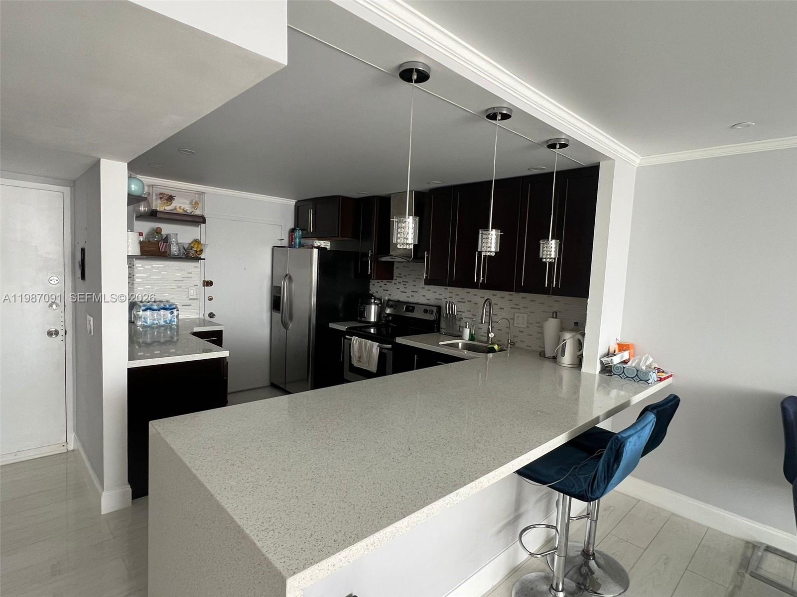 1301 NE Miami Gdns Dr #1013W Miami, FL 33179