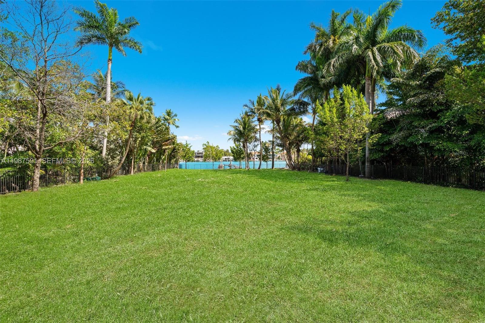 93 Palm Ave Miami Beach, FL 33139