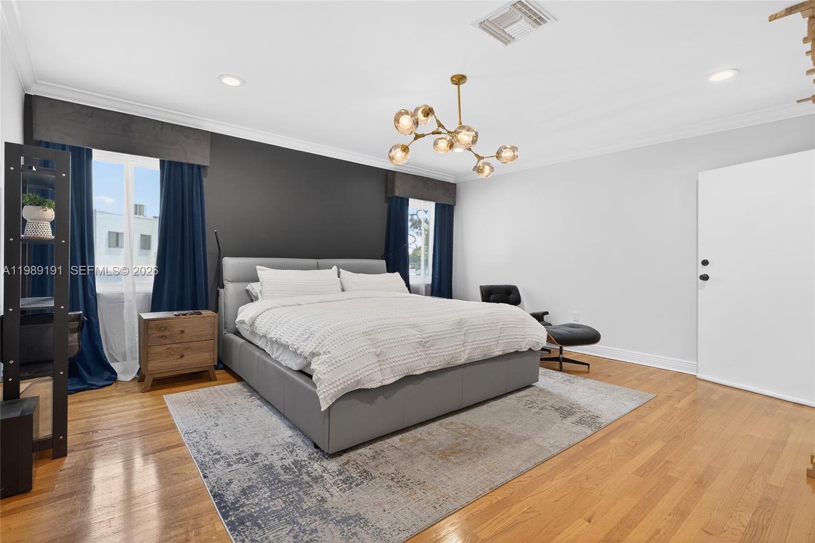 2431 SW 4th St Miami, FL 33135