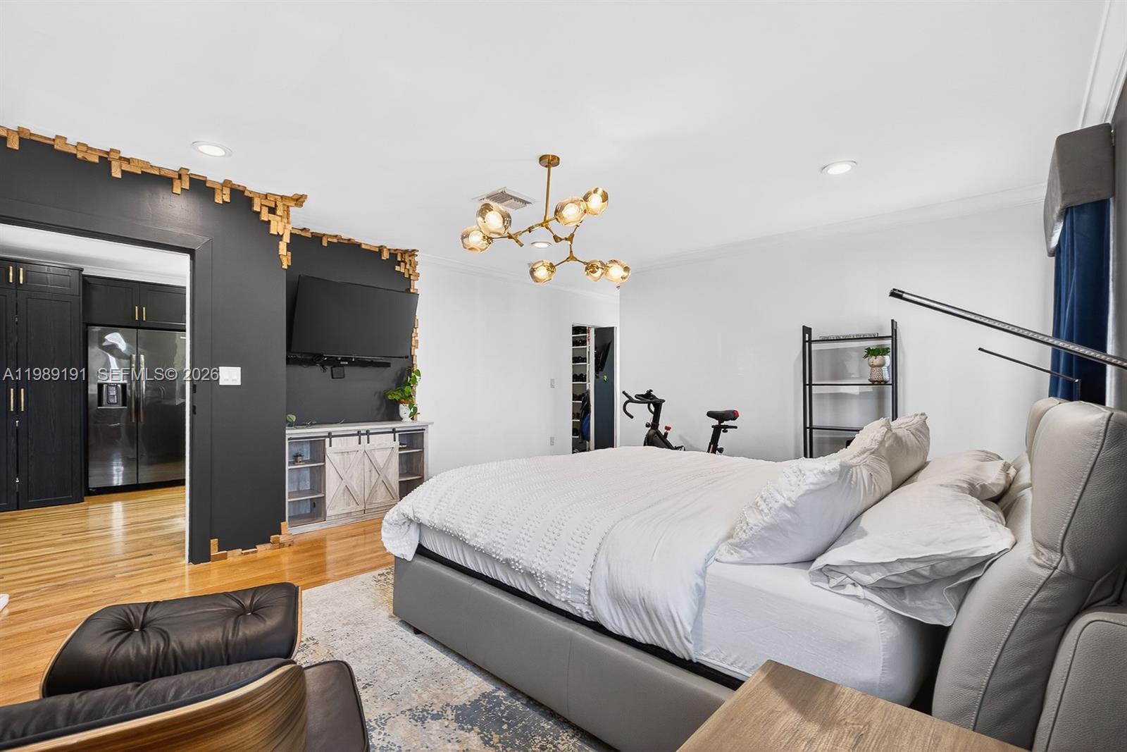 2431 SW 4th St Miami, FL 33135