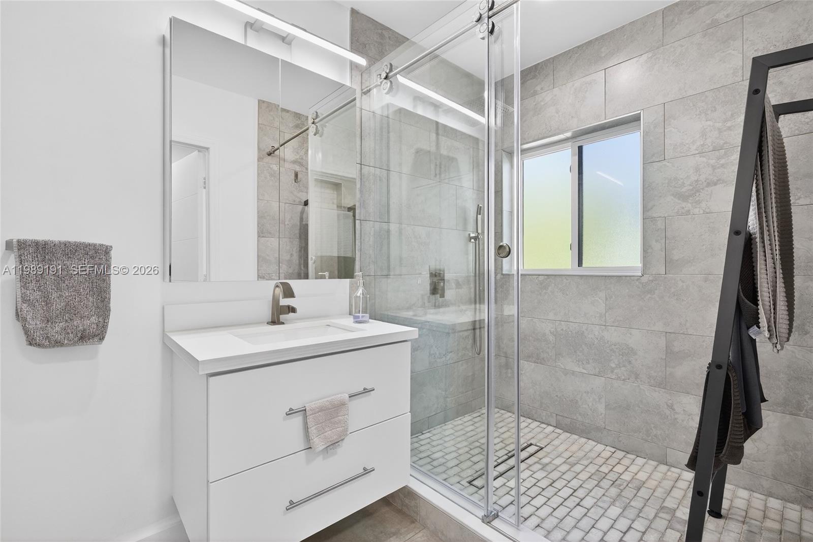 2431 SW 4th St Miami, FL 33135