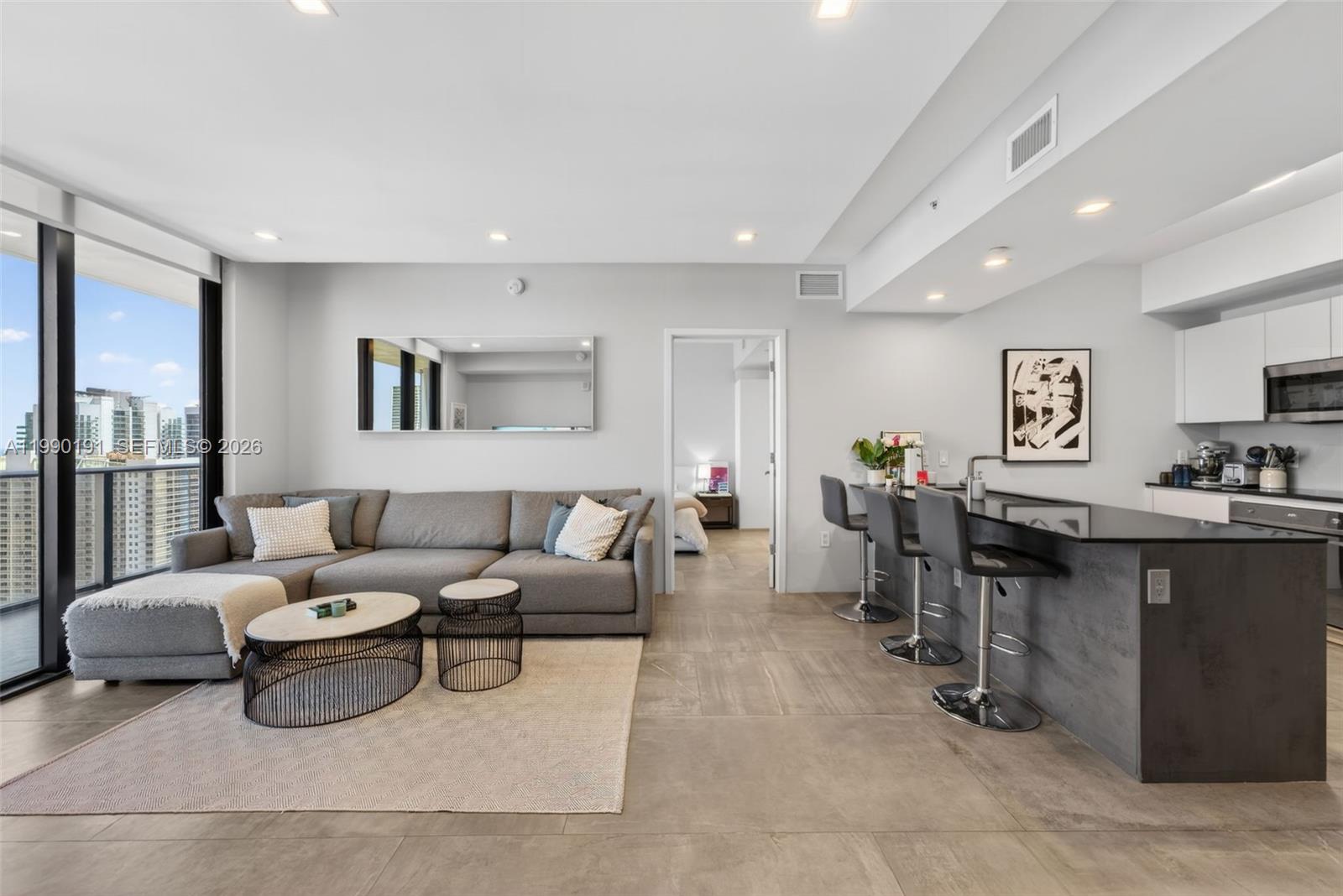 1010 Brickell Ave #4203 Miami, FL 33131