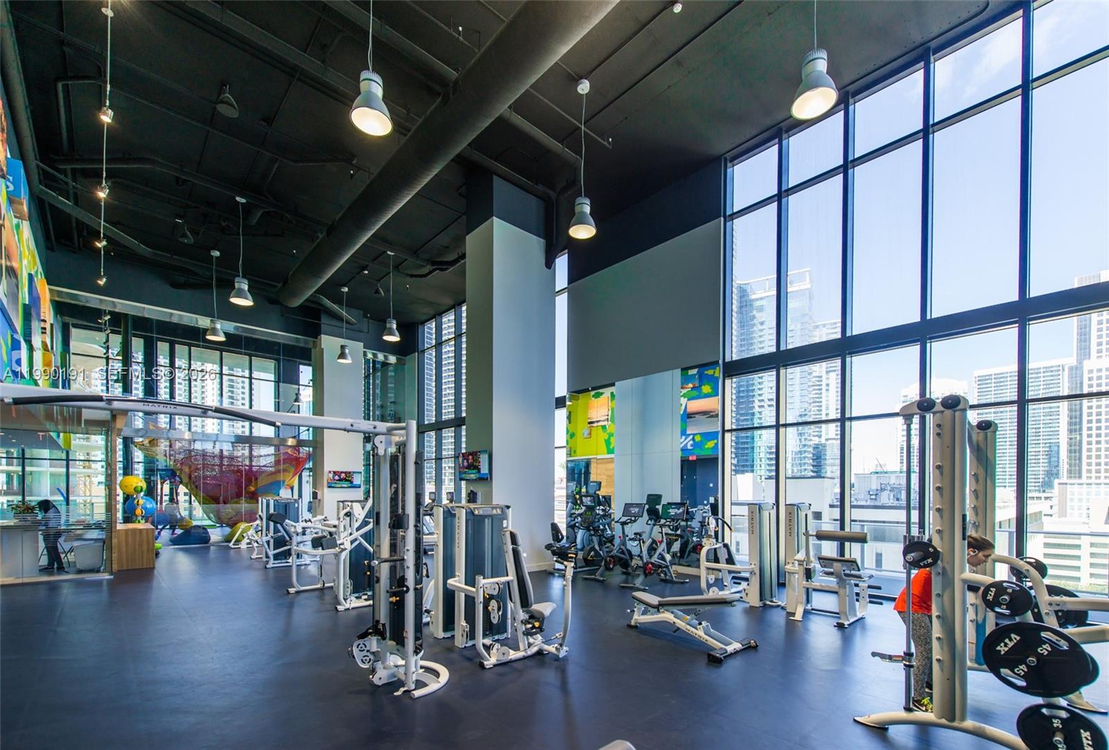 1010 Brickell Ave #4203 Miami, FL 33131