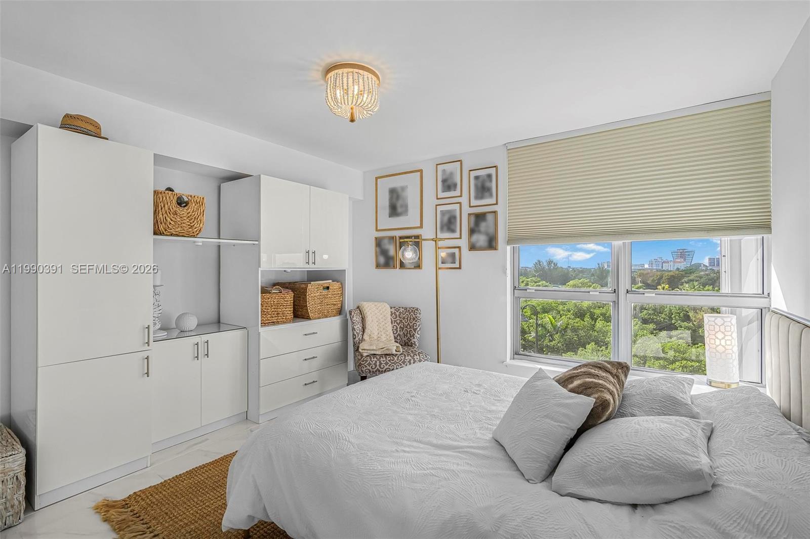 3500 Mystic Pointe Dr #604 Aventura, FL 33180