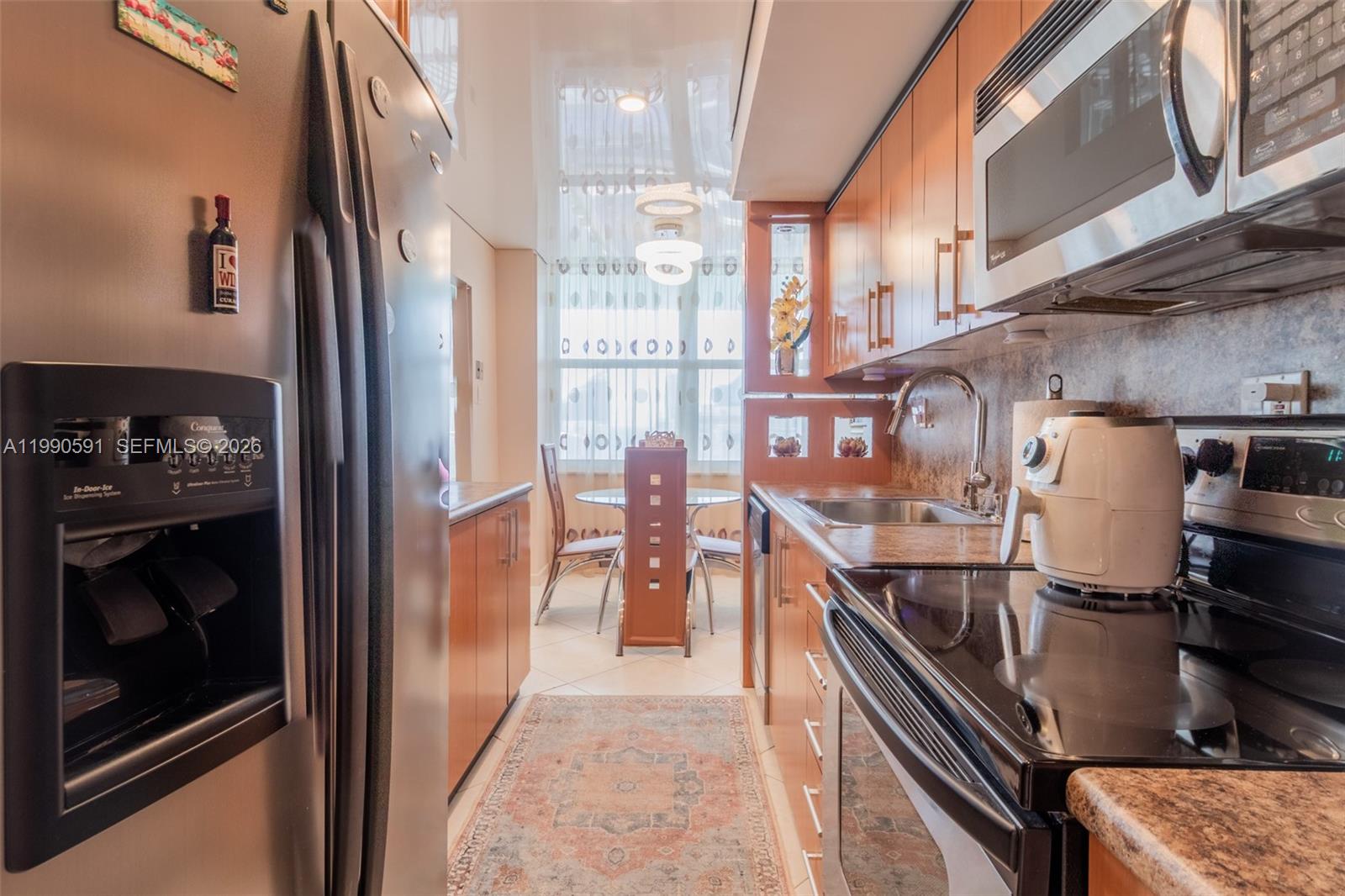 301 174th #2417 Sunny Isles Beach, FL 33160