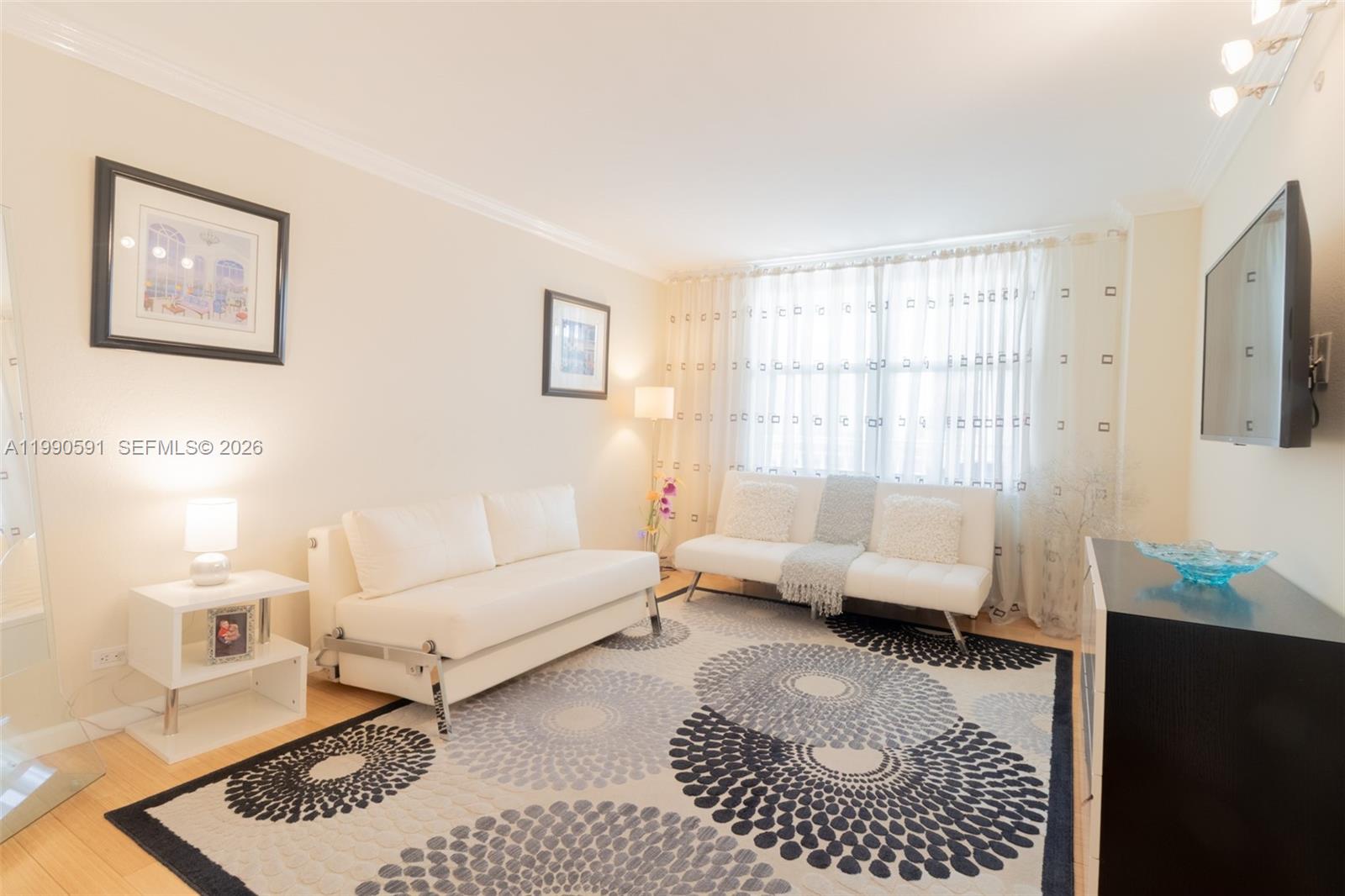 301 174th #2417 Sunny Isles Beach, FL 33160