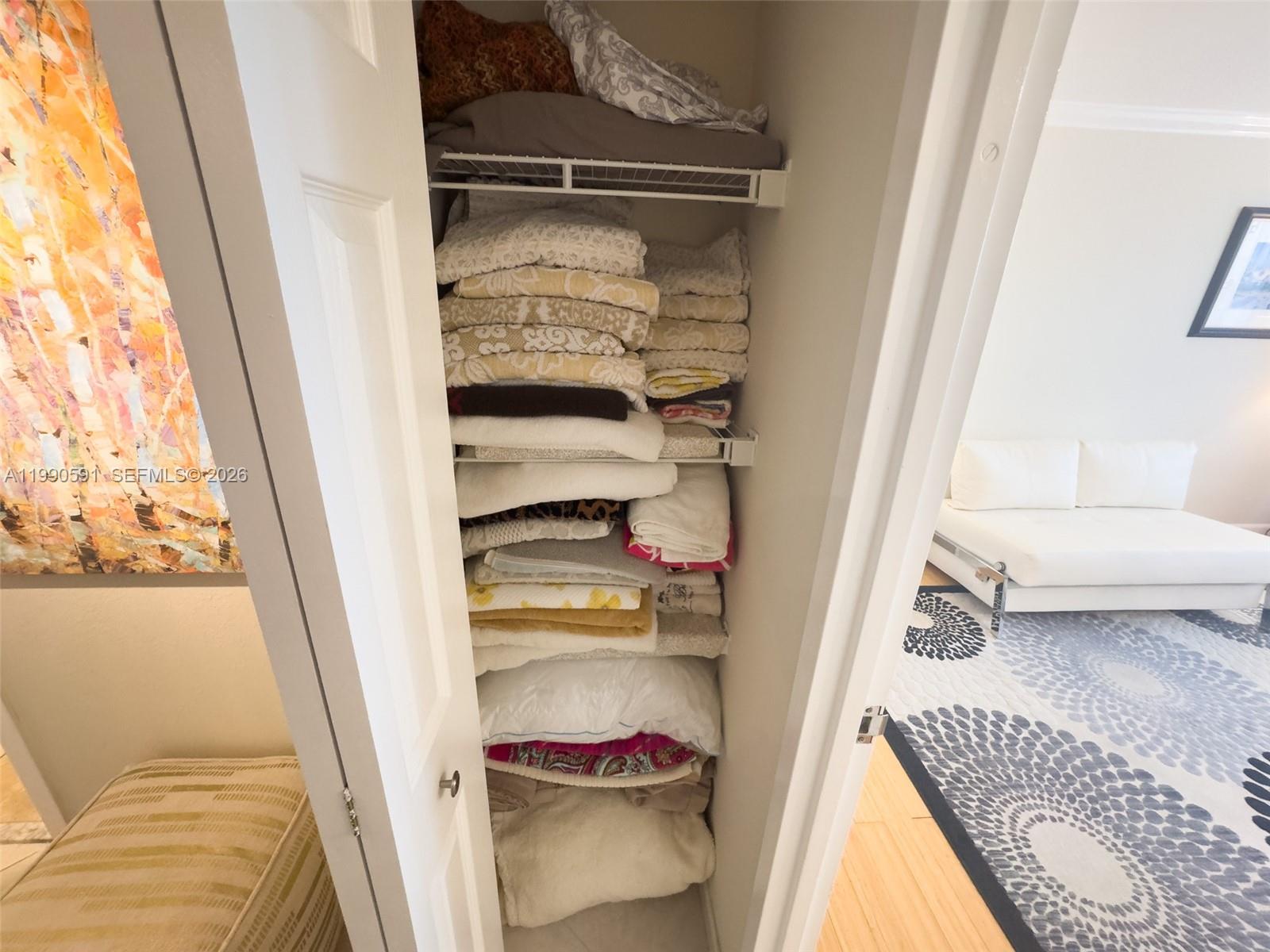 301 174th #2417 Sunny Isles Beach, FL 33160