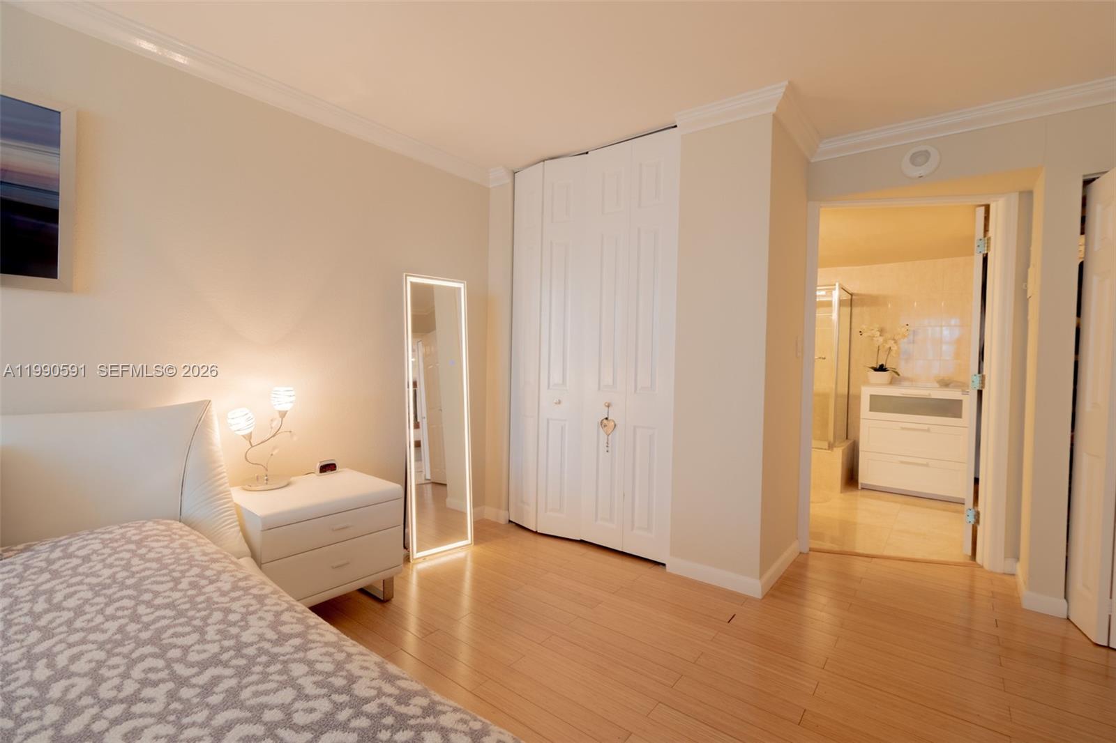 301 174th #2417 Sunny Isles Beach, FL 33160