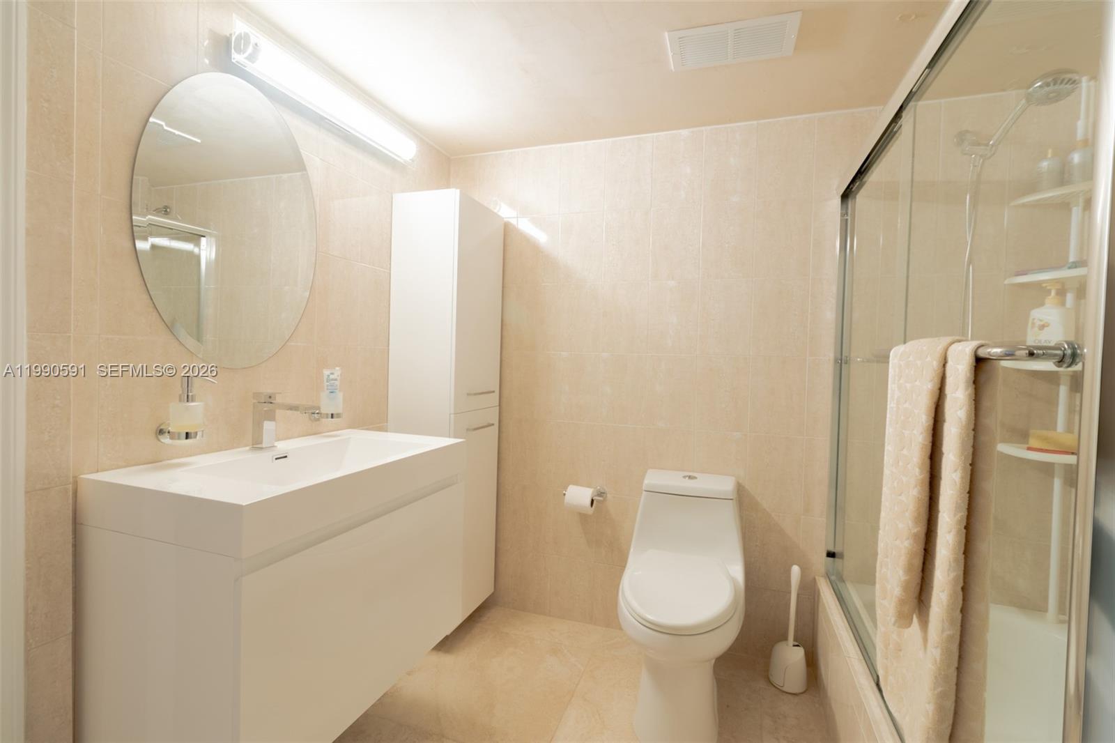 301 174th #2417 Sunny Isles Beach, FL 33160