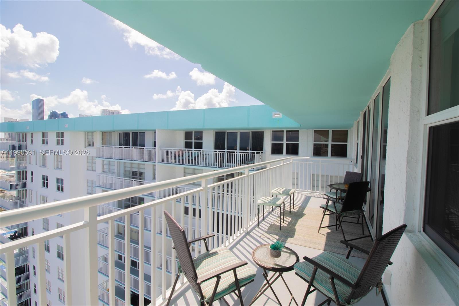 301 174th #2417 Sunny Isles Beach, FL 33160