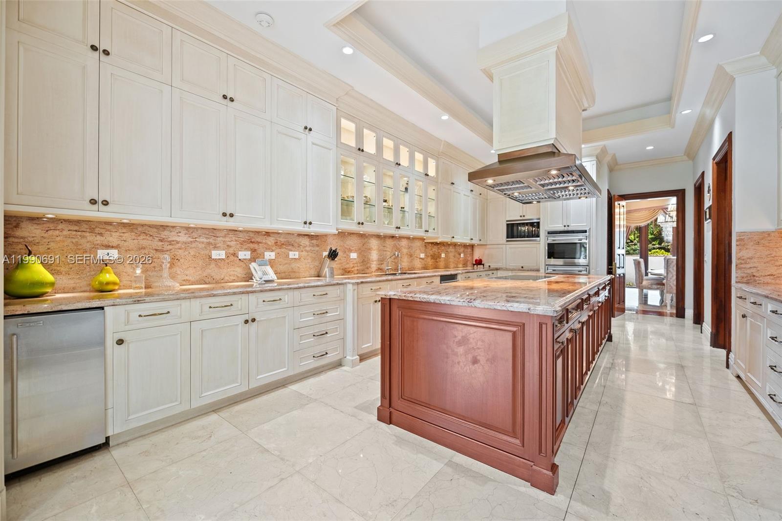 7701 Old Cutler Rd Coral Gables, FL 33143