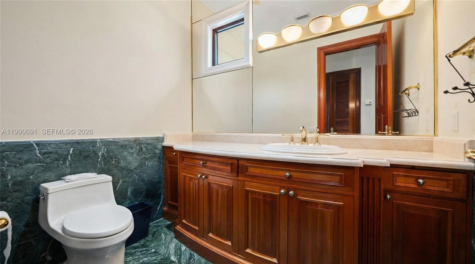 7701 Old Cutler Rd Coral Gables, FL 33143