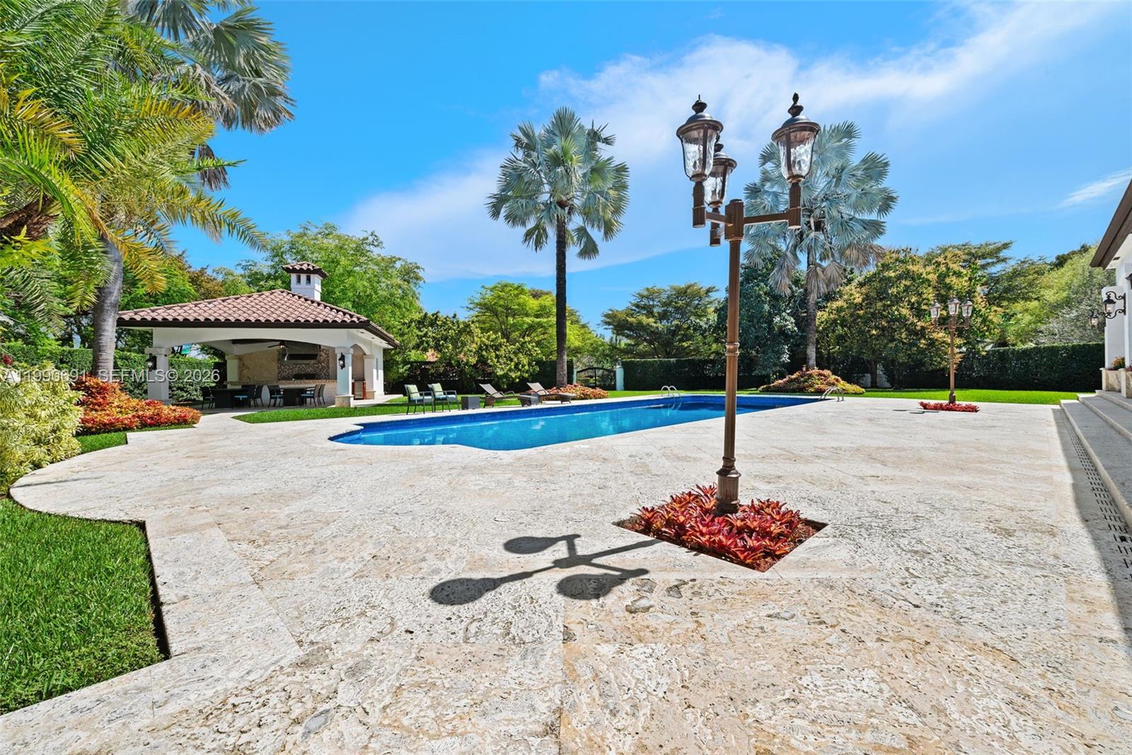 7701 Old Cutler Rd Coral Gables, FL 33143