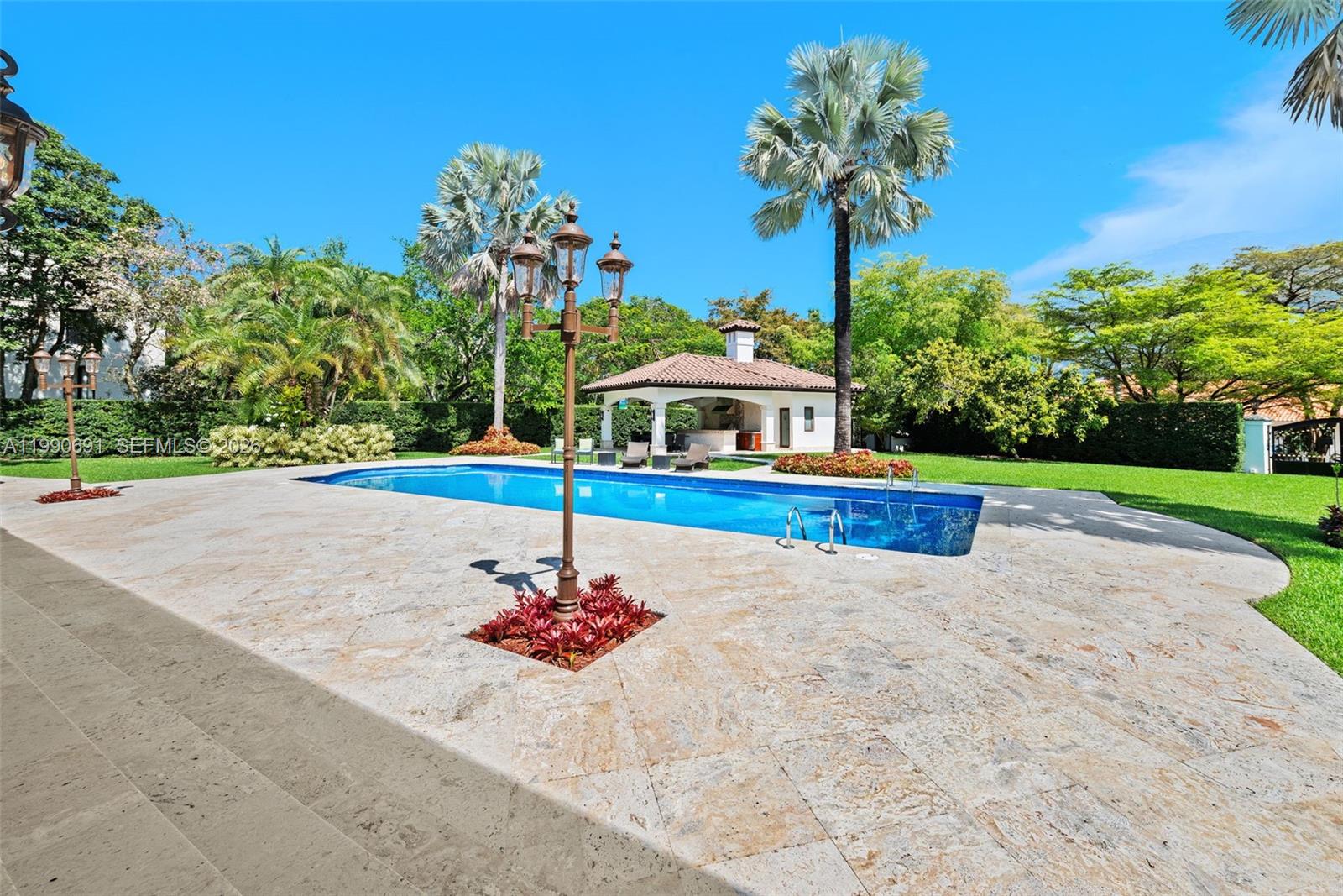 7701 Old Cutler Rd Coral Gables, FL 33143