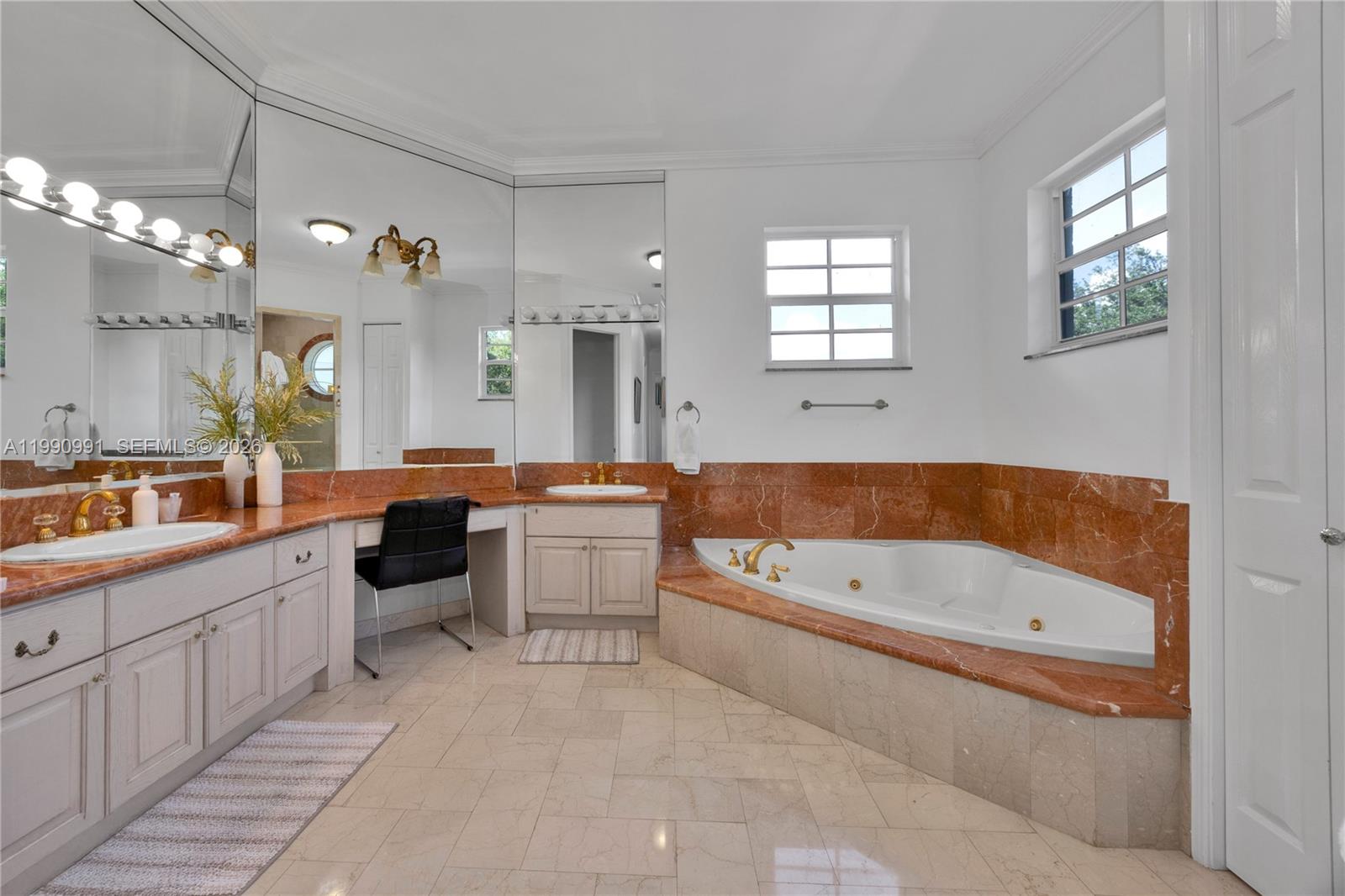 6200 Granada Blvd Coral Gables, FL 33146