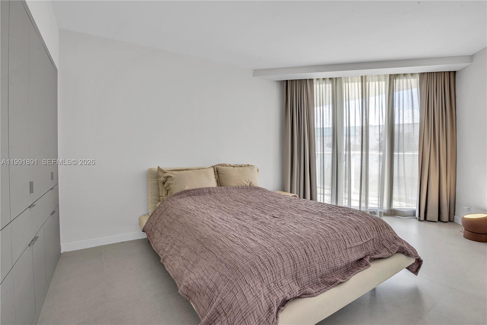 16485 Collins Ave #431 Sunny Isles Beach, FL 33160