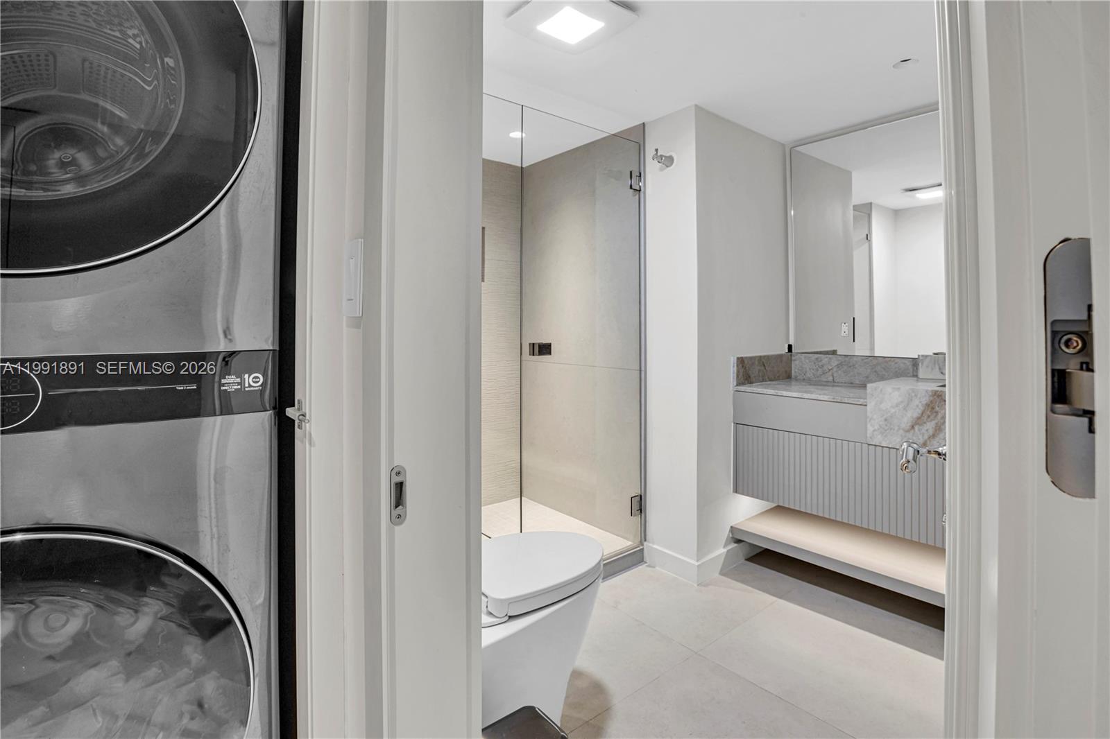 16485 Collins Ave #431 Sunny Isles Beach, FL 33160