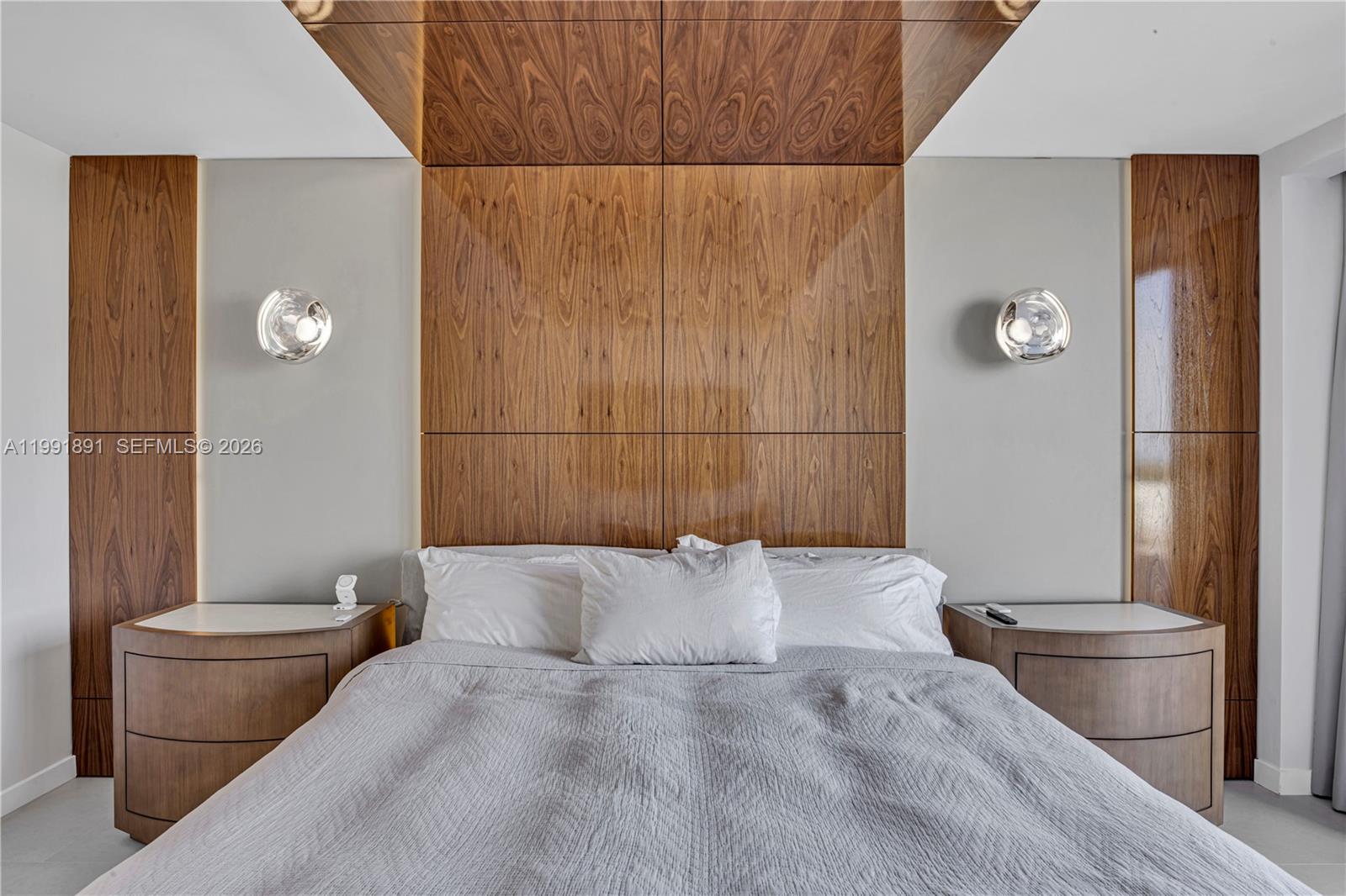 16485 Collins Ave #431 Sunny Isles Beach, FL 33160