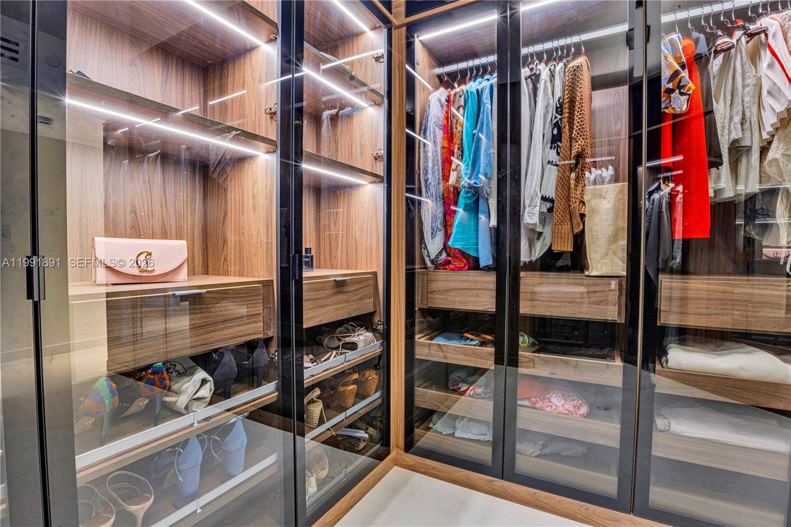 16485 Collins Ave #431 Sunny Isles Beach, FL 33160