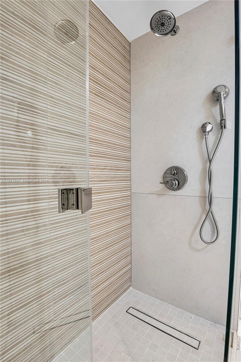 16485 Collins Ave #431 Sunny Isles Beach, FL 33160