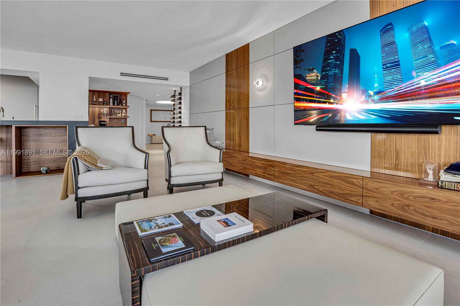 16485 Collins Ave #431 Sunny Isles Beach, FL 33160