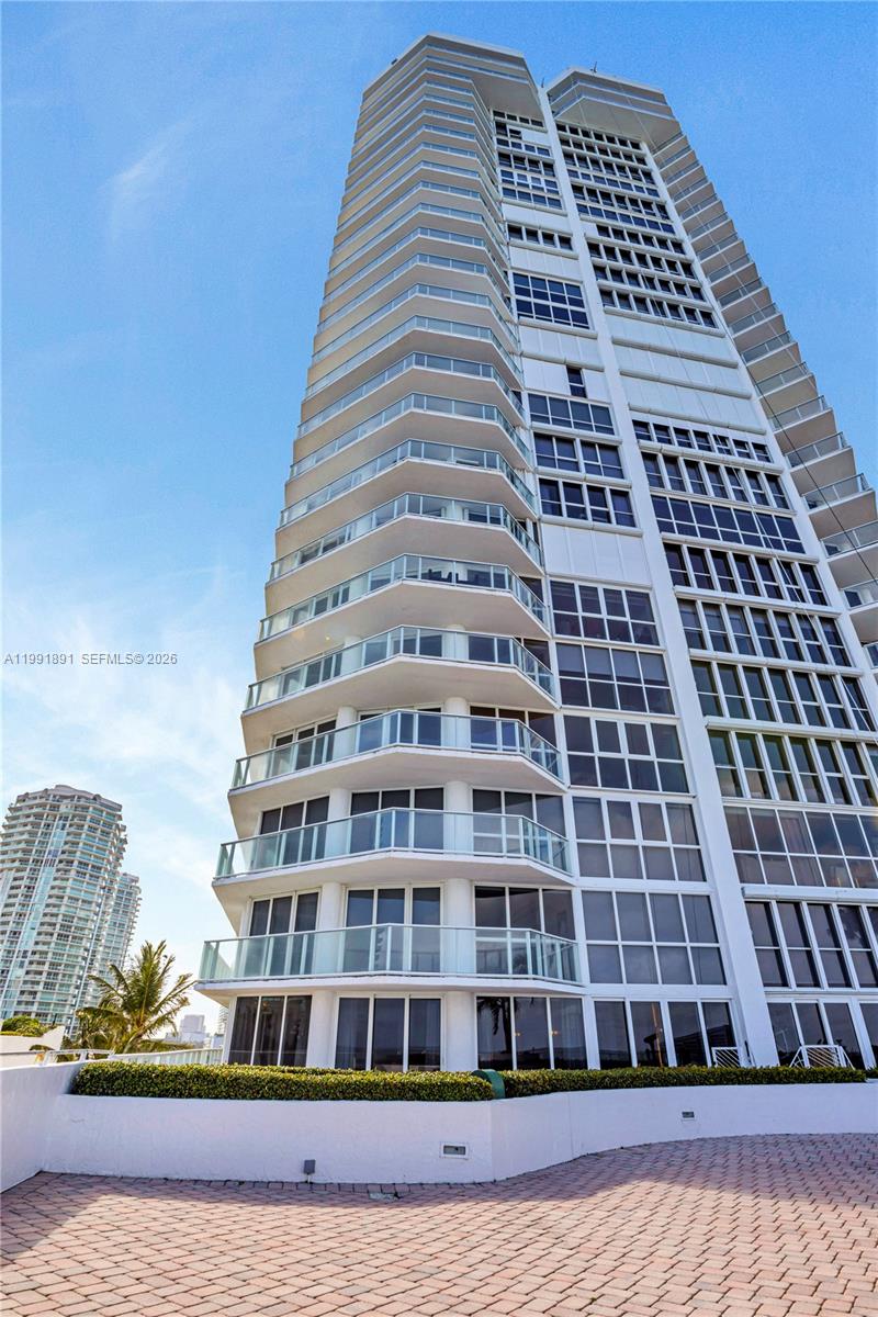 16485 Collins Ave #431 Sunny Isles Beach, FL 33160