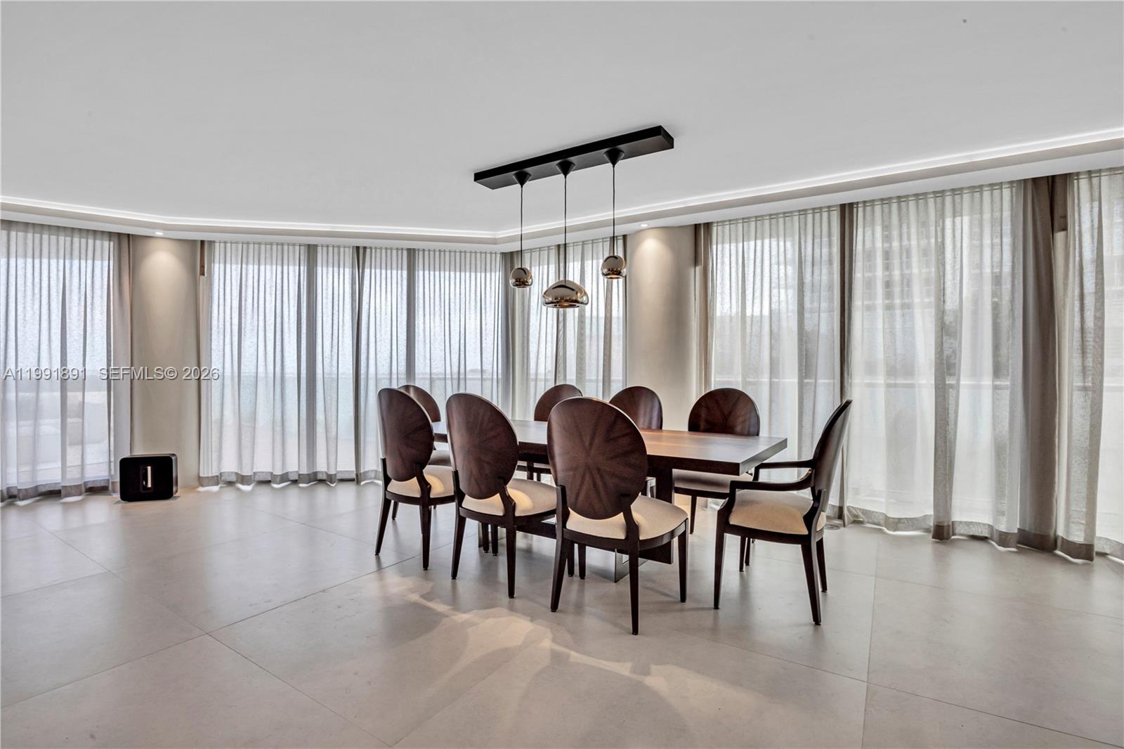 16485 Collins Ave #431 Sunny Isles Beach, FL 33160