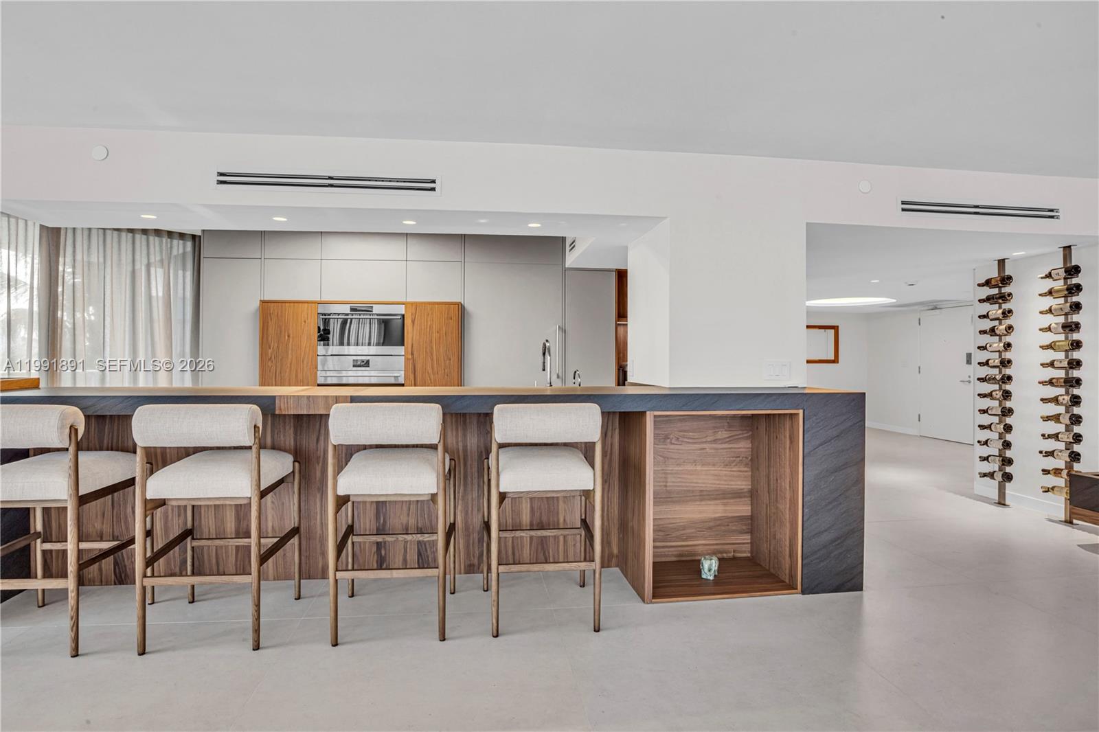 16485 Collins Ave #431 Sunny Isles Beach, FL 33160