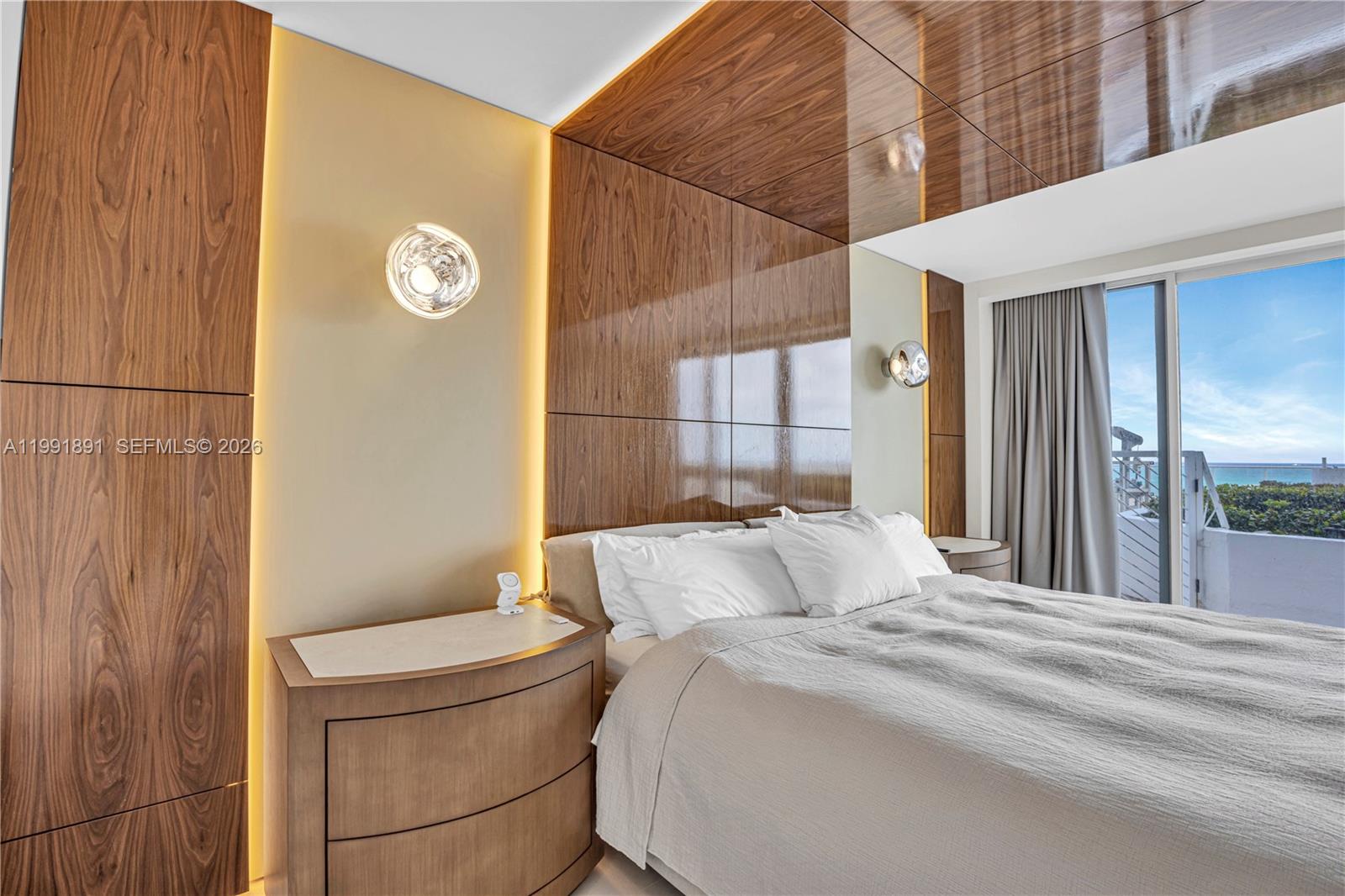 16485 Collins Ave #431 Sunny Isles Beach, FL 33160